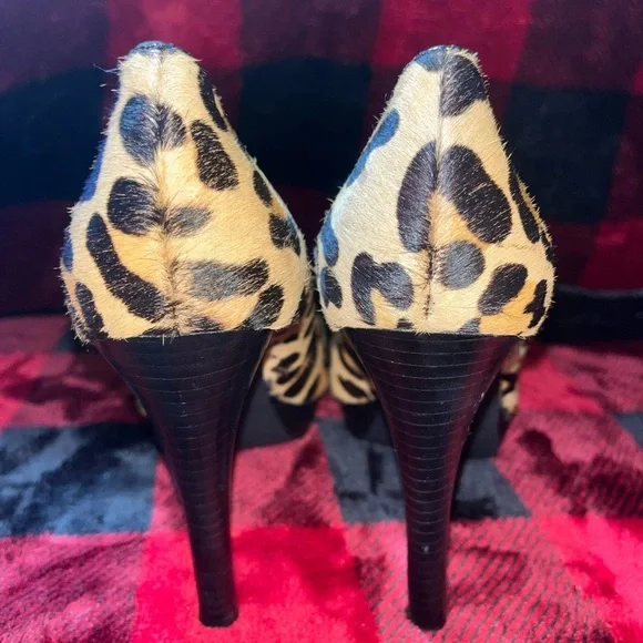 Calvin Klein ‘Kendall’ Faux Fir Leopard Heels, SZ 8M